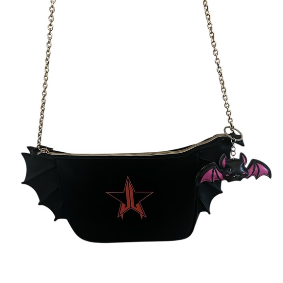 Jeffree Star Black Bat Wing Bag with unbranded 46” gold chain and bat keychain